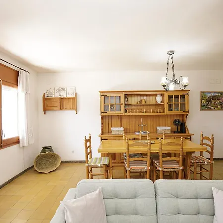 Casa En Lescala Costa Brava *